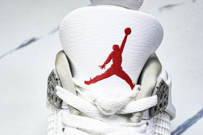 Jordan 4 Retro “White Oreo” CT8527-100