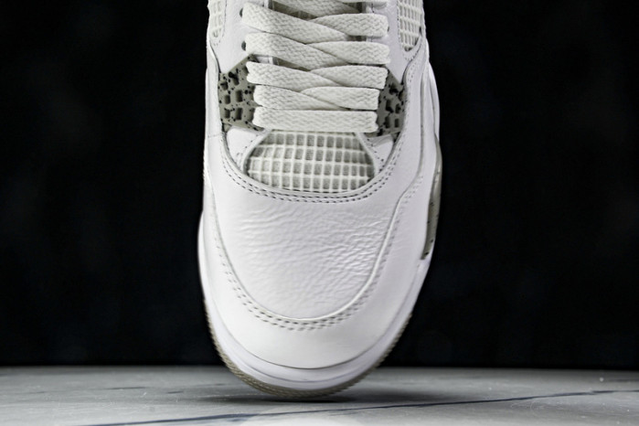 Jordan 4 Retro “White Oreo” CT8527-100