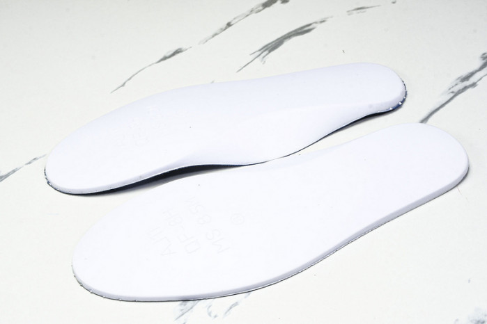 Fragment Design x Air Jordan 3 DA3595-001