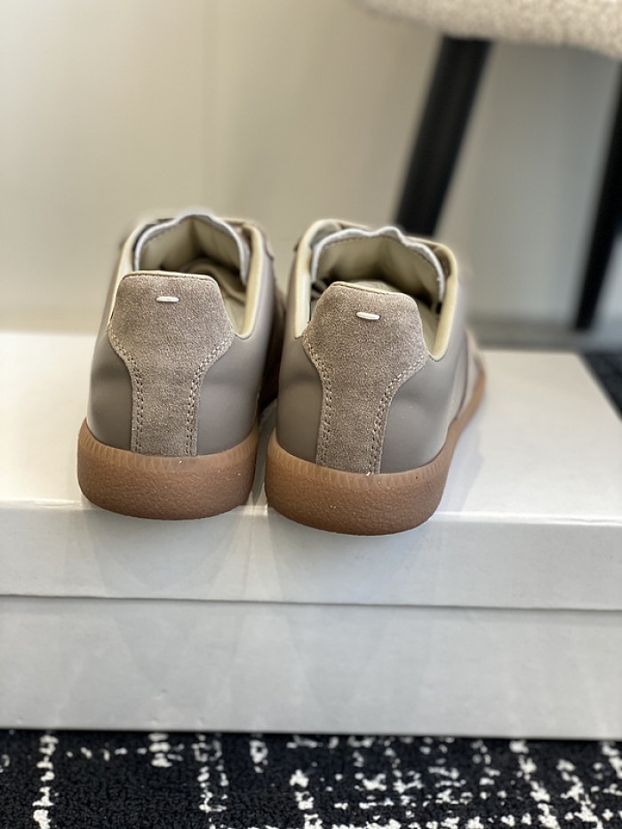 Ma*iso*n Mar*giela MAMA-032