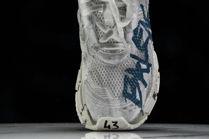 Ba1en*iaga runner btt-197