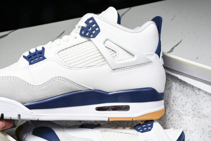 Air Jordan 4 “Navy” Retro DR5415-100