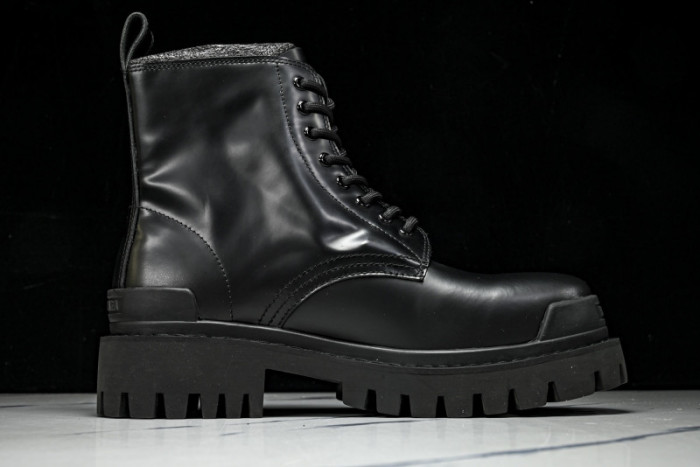 B*ALE*NGA BOOT BSB-033