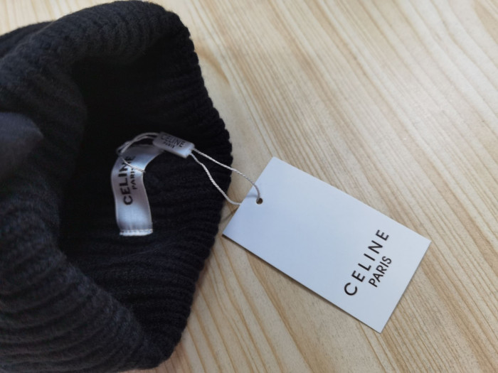 HAT-007