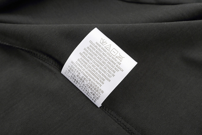 E*SSENTIALS CLOTHES ESCL-004