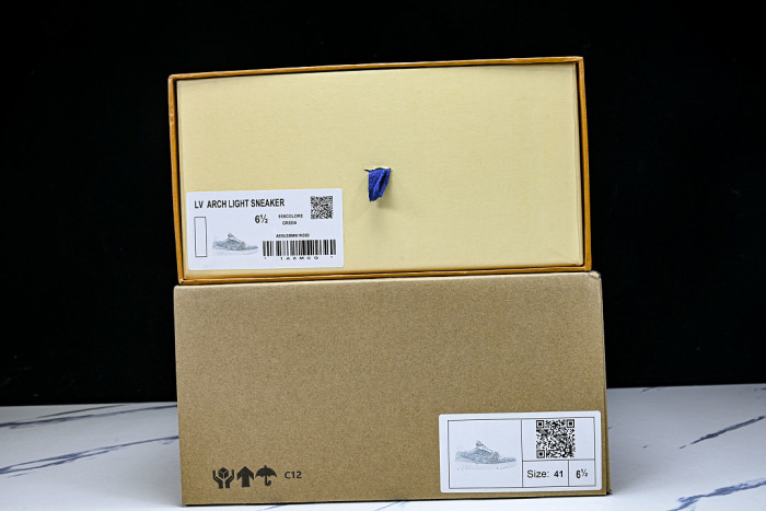 LVT SNEAKERS LVSRS-0240