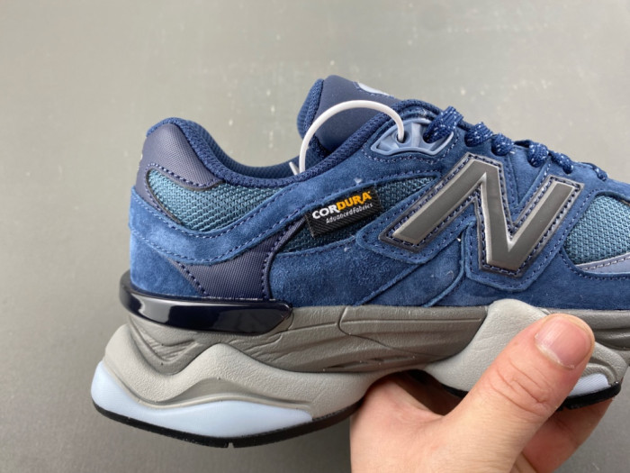 New Balance U906023D
