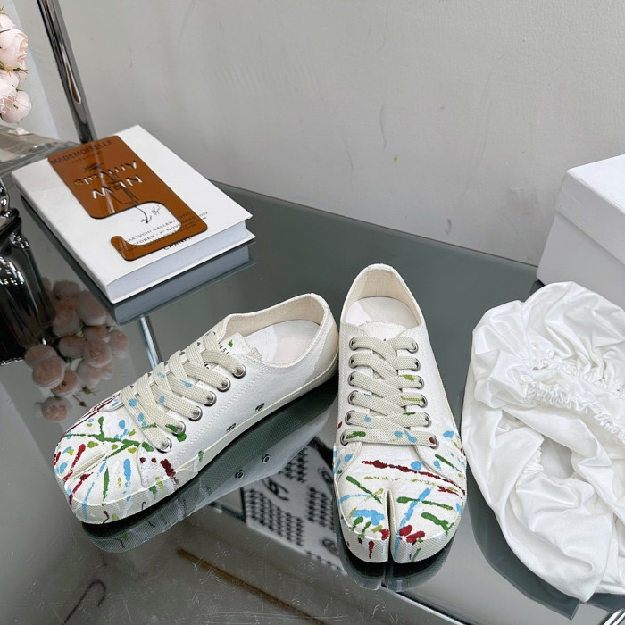 Ma*iso*n Mar*giela MAMA-0160