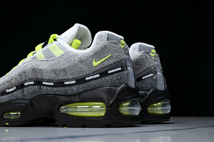 Nike Air Max 95 SP IB4523-004