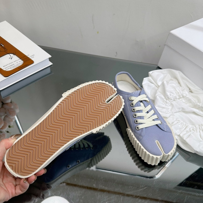 Ma*iso*n Mar*giela MAMA-0157