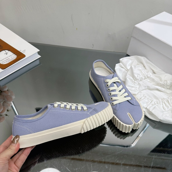Ma*iso*n Mar*giela MAMA-0157