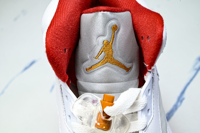 Air Jordan 5 Retro OG