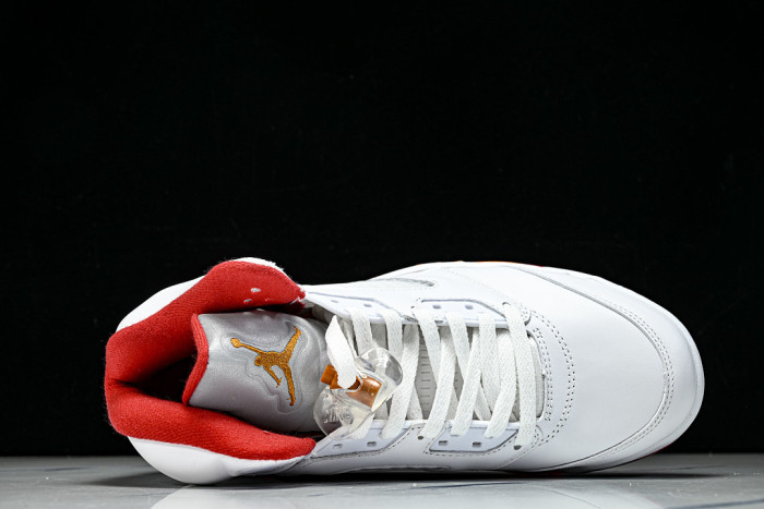 Air Jordan 5 Retro OG