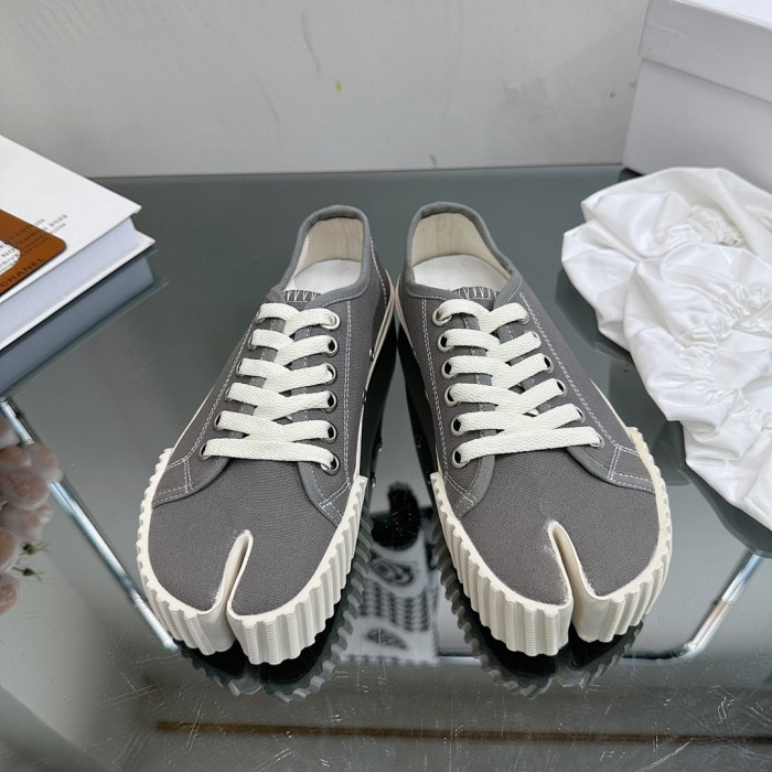 Ma*iso*n Mar*giela MAMA-0158