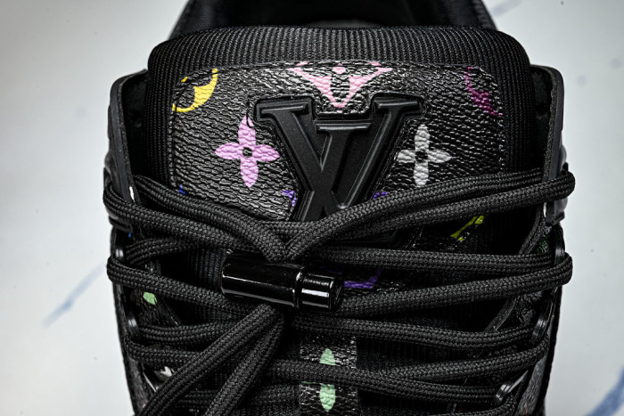 L*VT TRAINER MAXI LVSMS-006