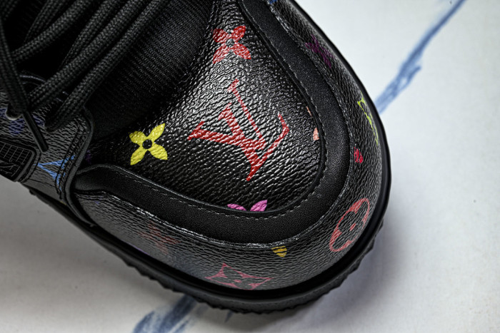L*VT TRAINER MAXI LVSMS-006