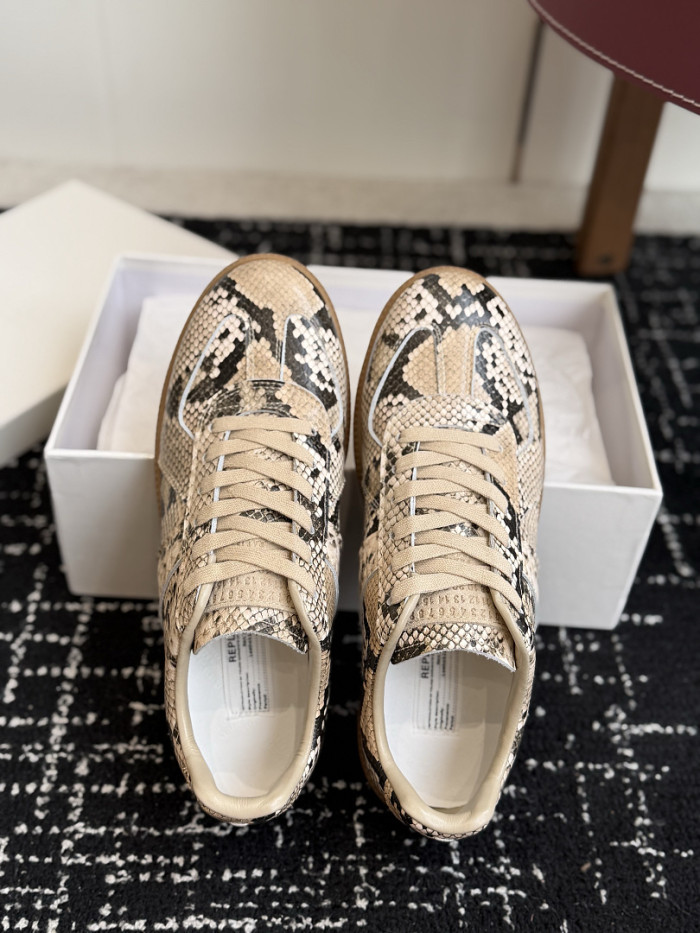 Ma*iso*n Mar*giela MNMA-0241