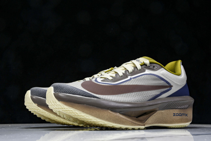 nike zoom fly 6 preM1vm light bone cave stone hv4366-072