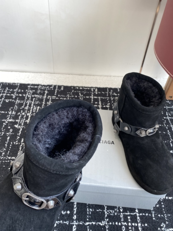 B*ALE*NGA BOOT BSB-037
