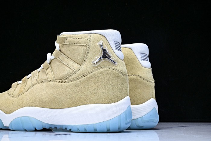 Air Jordan 11 Retro "H-Town" IO8960-707