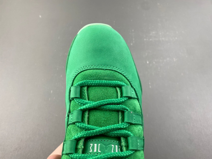 Air Jordan 11 Retro lQ5700-900