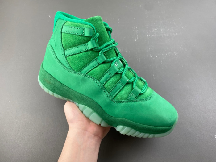 Air Jordan 11 Retro lQ5700-900